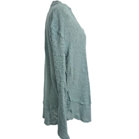 We The Free People Women Mint Ocean Air Hacci Top Long Sleeves Raw Edge Sz Small - Picture 3 of 8